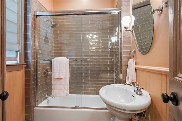 3439 Constance St — Photo 12