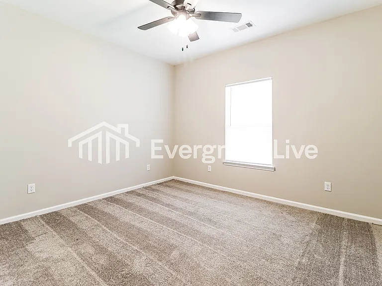4521 Western Woods Dr — Photo 11