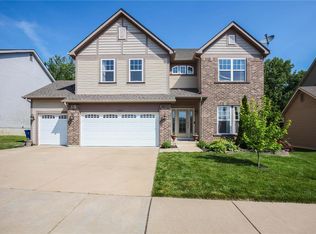 1262 Shorewinds Trl, Saint Charles, MO 63303