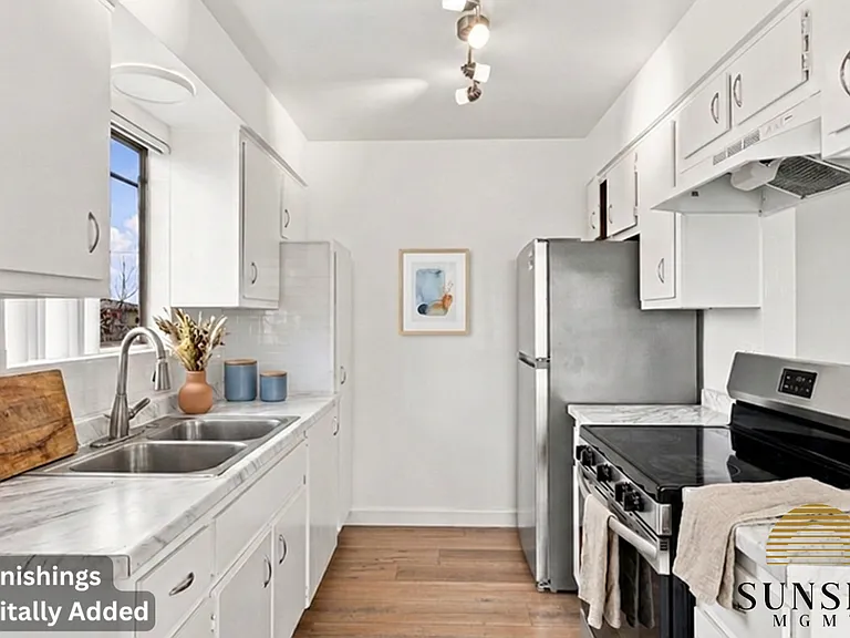 220 E Yucca St #24 — Photo 4