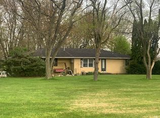 13615 Lima Rd, Fort Wayne, IN 46818