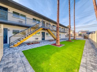 406 S 11th St, Las Vegas, NV 89101