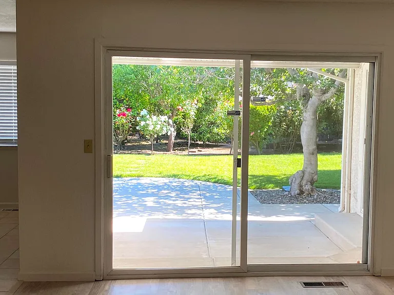 507 Walnut Ct — Photo 12