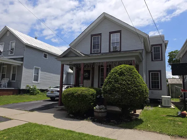 607 Montgomery St, Ogdensburg, NY 13669