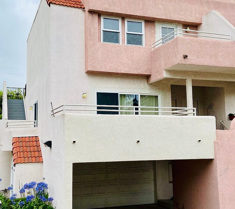 1st image of 20812 Beach Blvd