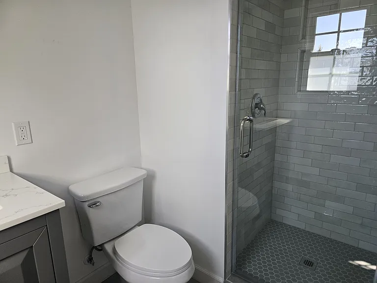 Ensuite bath