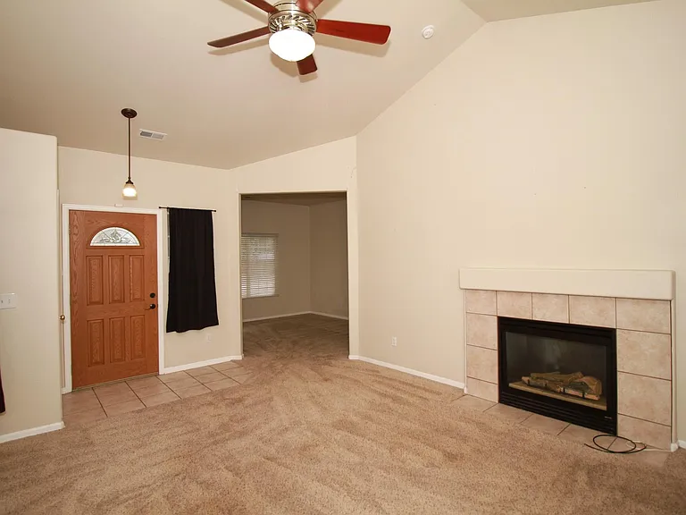 858 Square Dance Ln — Photo 4