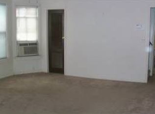 319 Claremont Ave, Jersey City, NJ 07305