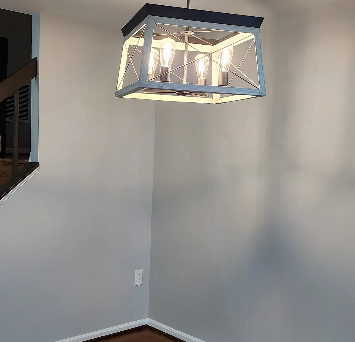 4 bed, 3.5 bath, 2450 sqft, $3,550 — Photo 4
