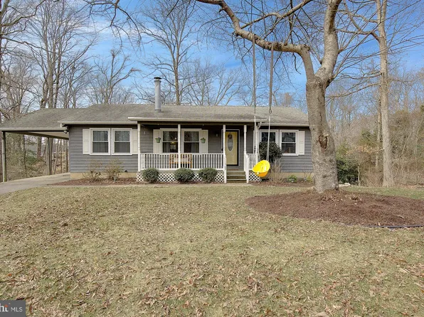 11569 Deadwood Dr, Lusby, MD 20657