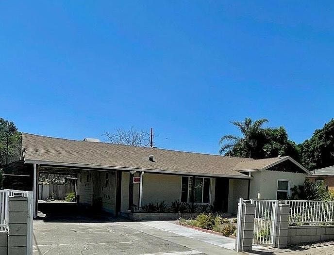 1st image of 9996 Citrus Ave
