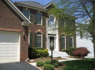 20455 Stone Skip Way, Sterling, VA 20165