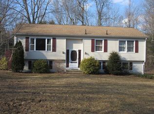 531 E Hill Rd, Oakham, MA 01068