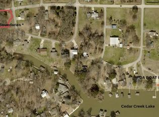 148 Midway Rd, Kemp, TX 75143