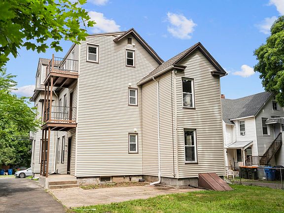 2nd image of 35 Newton St #1
