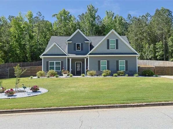 20 Hawthorn Ln, Covington, GA 30014