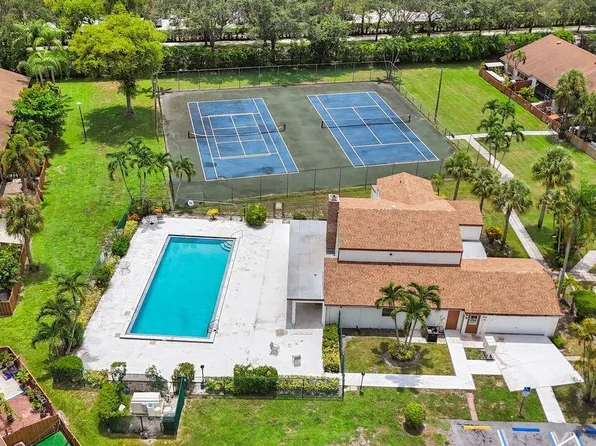 1080 Parkside Green Drive #A, Greenacres, FL 33415