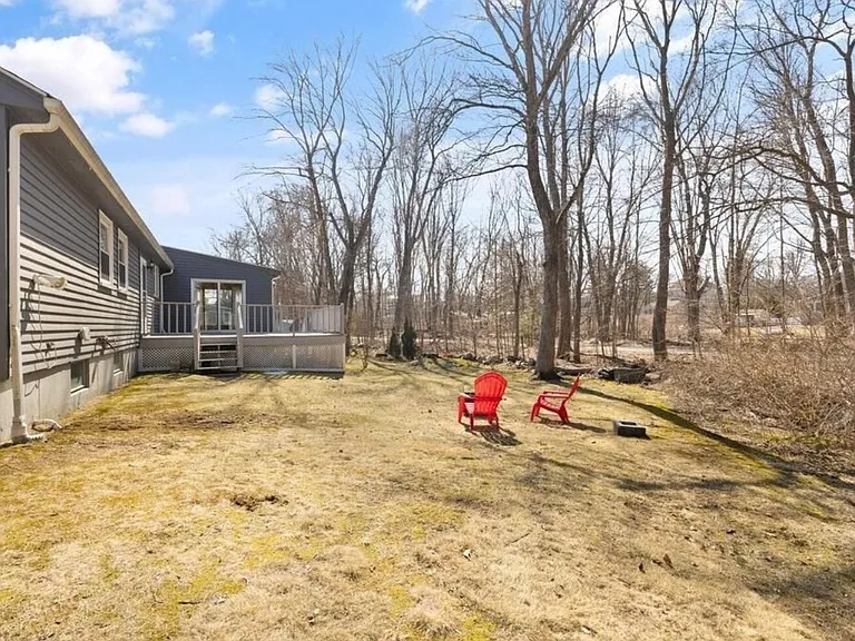 25 Brown St — Photo 30