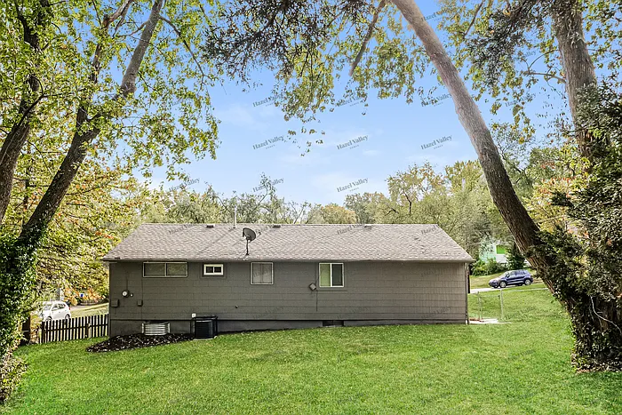 8506 Crystal Ave — Photo 12