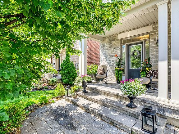 2nd image of 23 Diamond Leaf Ln