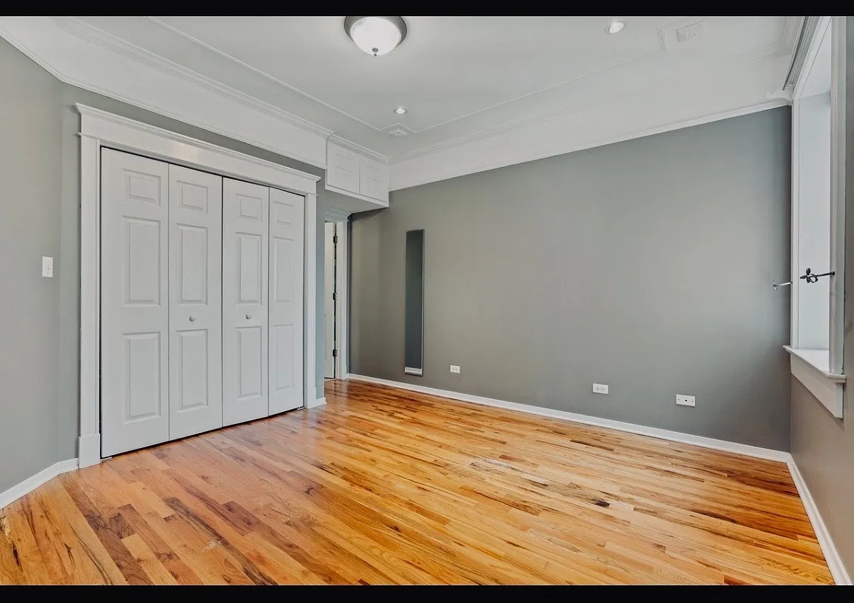 2 bed, 850 sqft, $2,400 — Photo 4