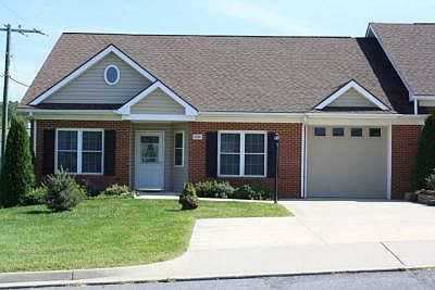 1st image of 2520 Greenport Dr