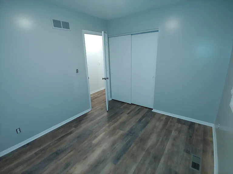 4080 Boston Dr — Photo 13