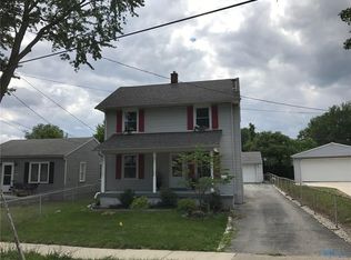 1432 Toul Ave, Oregon, OH 43616