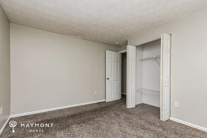 6477 Burkwood Dr — Photo 13