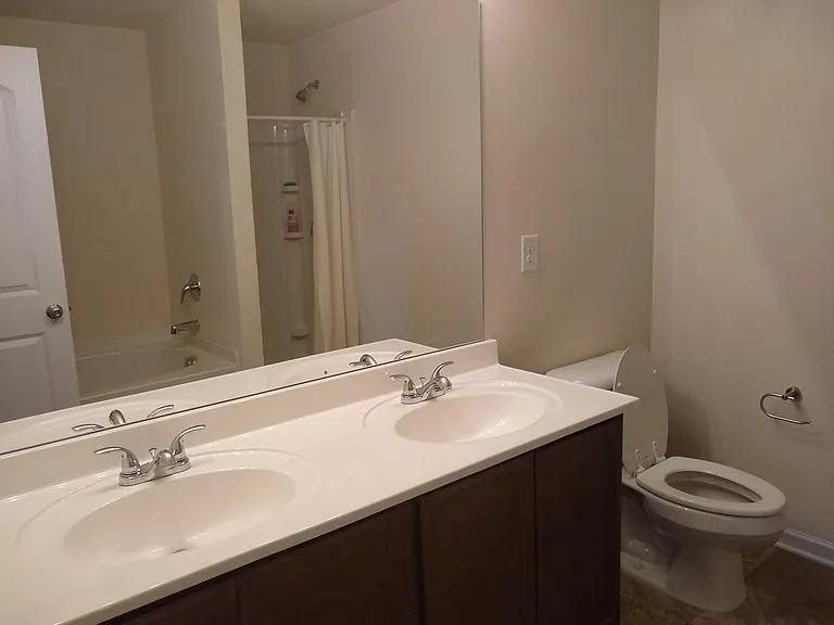141 Brockett Dr — Photo 8