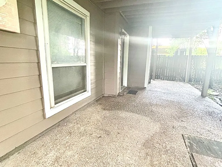 8219 Bayou Fountain Ave — Photo 13