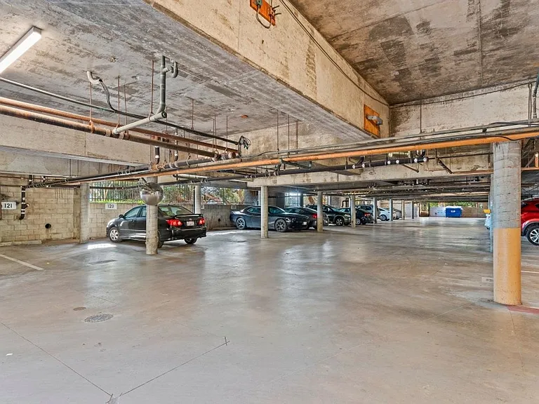 6406 Friars Rd #338 — Photo 16