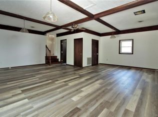 15913 Harrowgate Rd, Chester, VA 23831