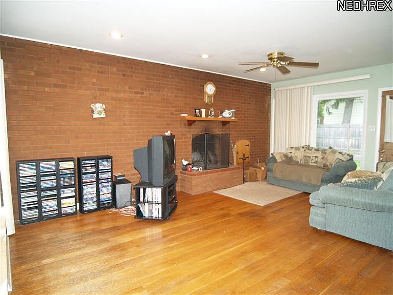 1st image of 1408 Meriline St