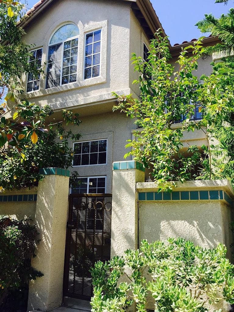 668 Warwick Ave, Thousand Oaks, CA 91360 Zillow