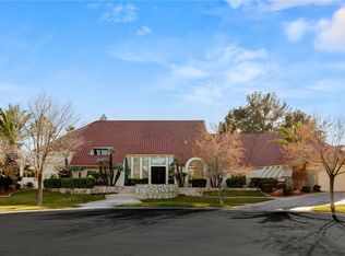 13 Dovetail Cir, Henderson, NV 89014