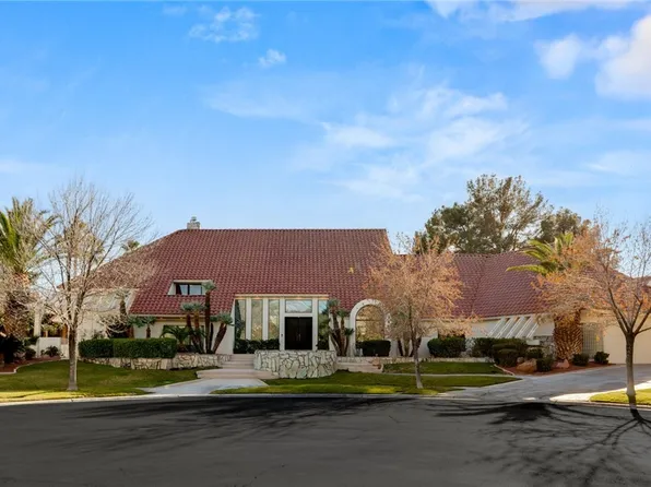 13 Dovetail Cir, Henderson, NV 89014