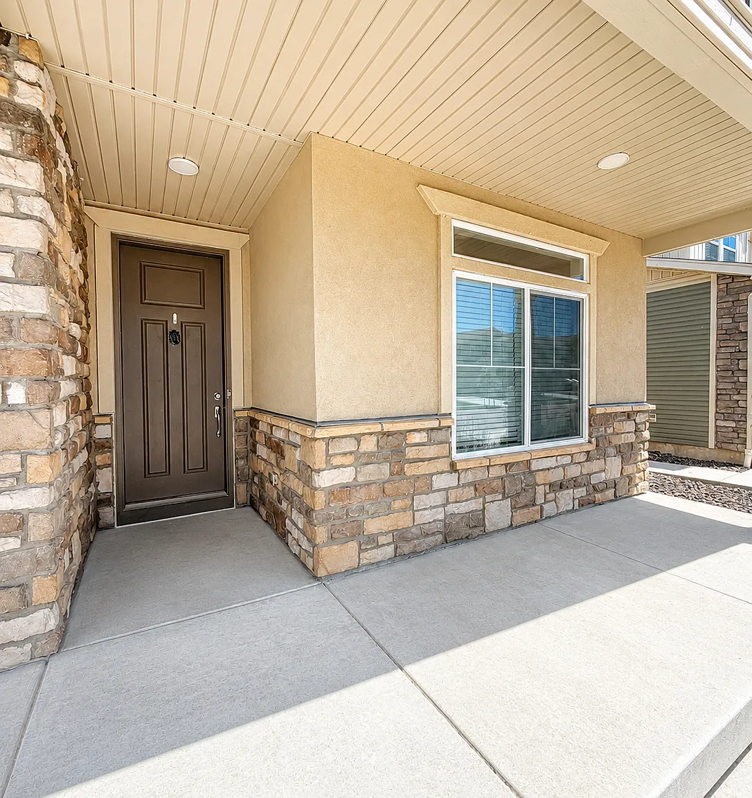7 bed, 4333 sqft, $4,000 — Photo 3