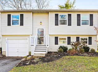 1705 Laramie Dr, Powell, OH 43065