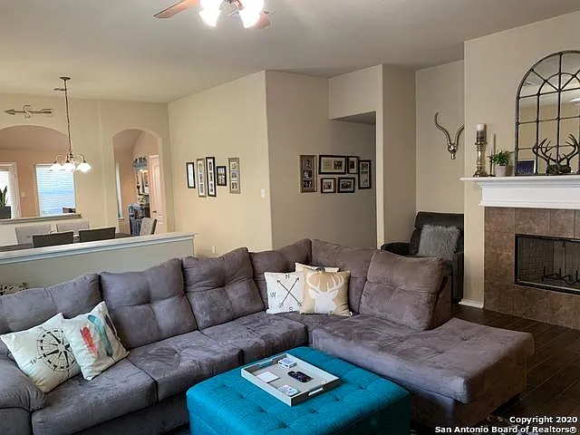 26427 Walden Oak — Photo 5