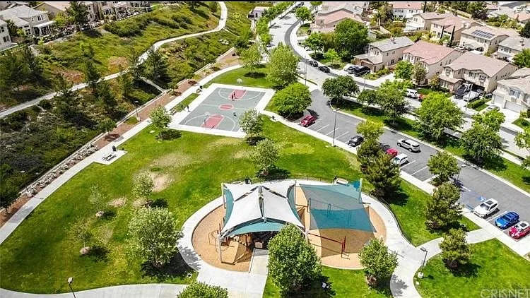 27321 English Ivy Ln — Photo 96