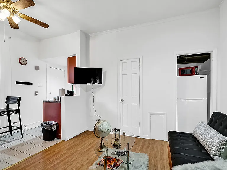 260 Quince St #1R — Photo 6