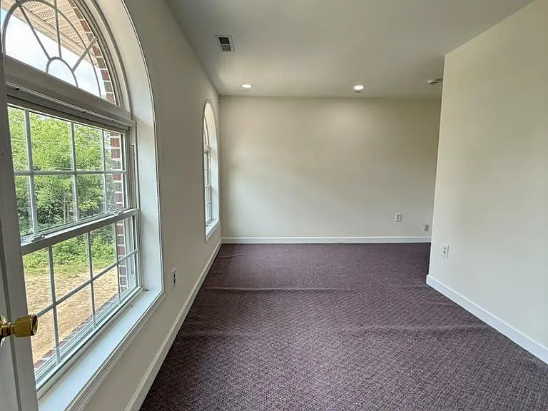 3001 Preston Ave — Photo 15