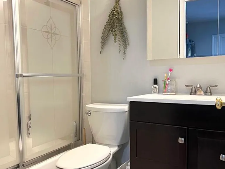 25-27 Dorchester St #2 — Photo 8