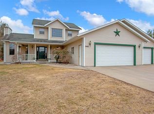 5495 Prairie Dr, Stevens Point, WI 54482