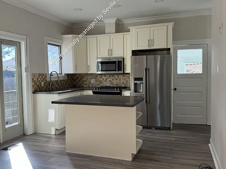 6525 Herzog St — Photo 26