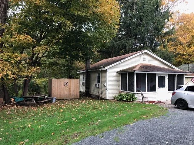 31 Grist Mill Rd #11 — Photo 1