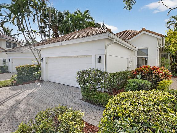 2nd image of 6607 NW 25th Way