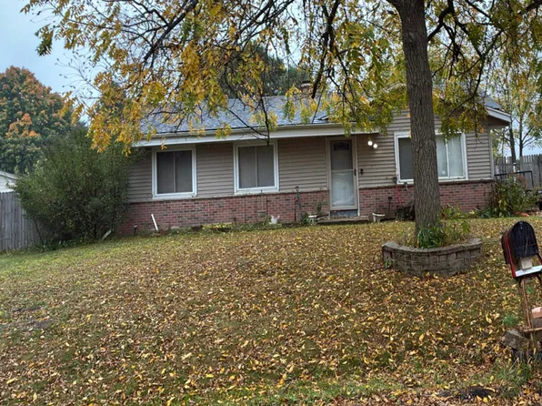 2935 Blue Jay Ct, Racine, WI 53402
