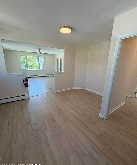 445 E Bayview Ave — Photo 9